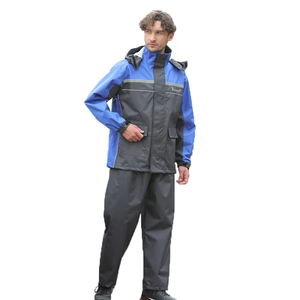 Vente en gros de vestes imperméables de randonnée de haute qualité pour le sport veste coupe-vent personnalisée à manches longues pour hommes - Product Image 2