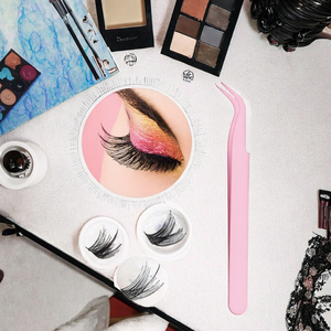 Pince à cils manuelle en acier inoxydable durable et réutilisable, marque privée, avec pointe biseautée en fibre pour cils et sourcils, vente en gros - Product Image 2
