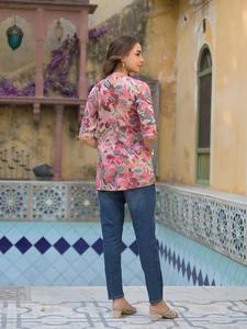 Haut de style Kurti rose imprimé ethnique pour femme, le plus vendu, en matière respirante, idéal pour les occasions festives, décontractées et de bureau – En promotion - Product Image 3