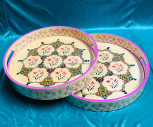 Bandeja de Madera con Diseño Floral y Fondo Azul Agua para Servir Té, Café y Aperitivos - Product Image 5