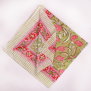 Pañuelo de bolsillo de algodón con estampado floral de lujo estilo vaquero occidental, transpirable, duradero, ecológico, estilo bohemio chic. - Product Image 6
