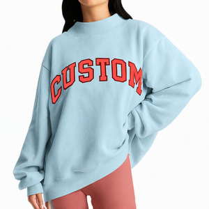 เสื้อสเวตเชิ้ตผ้าฟลีซคอเต่าทรงหลวมแบบดรอปโชว์เดอร์สำหรับผู้หญิง สีไอวอรี่ สวมใส่สบายในฤดูหนาว ขายส่ง แบรนด์จากสหรัฐอเมริกา สหราชอาณาจักร ยุโรป - Product Image 2
