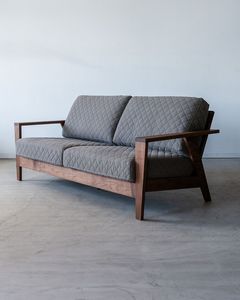 Sofá moderno y elegante de madera maciza con acabados de alta calidad para una sala de estar cómoda. - Product Image 2