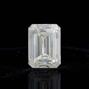 Diamants en vrac de qualité VVS2, émeraude cultivée en laboratoire certifiée IGI, 18,54 carats - Product Image 3
