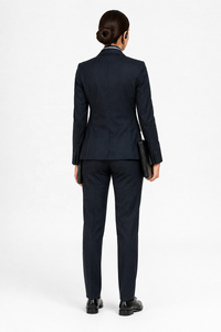 Uniformes de Aerolínea Personalizados de Manga Larga para Pilotos y Tripulación de Cabina |   Fabricante OEM |   Uniforme de Gerente de Operaciones de Aeropuerto para Mujeres - Product Image 4