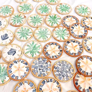 Sous-verre rond en rotin résistant à la chaleur avec motif floral classique pour la décoration des fêtes et les cadeaux, fabriqué au Vietnam - Product Image 6