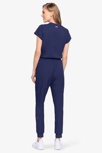 Ensemble d'uniformes médicaux élégants pour femmes OEM – Hauts à manches courtes et pantalons ajustés pour personnel hospitalier, clinique et salon de beauté - Product Image 5