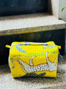 Bolsa de cosméticos con estampado animal amarillo, tamaño mediano, cierre de cremallera, estilo bohemio, bolsa de viaje textil portátil - Product Image 4