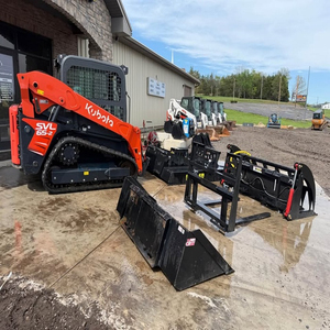 Chargeuse compacte agricole sur chenilles SVL65-2 2021 de qualité supérieure avec transmission automatique et pompe moteur - Product Image 3