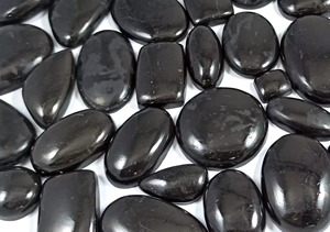 Piedra de Shungita Pulida Natural para Joyería, Protección EMF, Cristal, Venta al Por Mayor, Suministro a Granel - Product Image 1