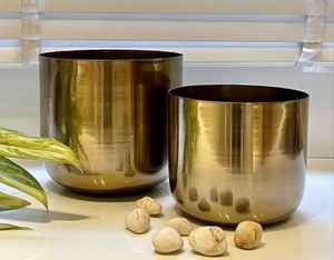 Soporte moderno y macetero de hierro para flores, ideal para sala de estar, jardín y decoración del hogar, de proveedor indio para exportación a granel. - Product Image 3