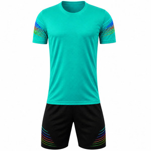 Uniforme de football de bonne qualité, pas cher, meilleur prix, uniforme de football pour hommes, nouveau design, service OEM, logo personnalisé, uniformes de football pour hommes - Product Image 1