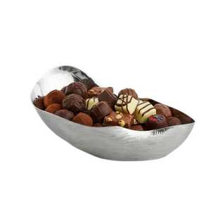 Tazón para Ensaladas y Mezclas de Acero Inoxidable Forjado a Mano, Plato Cónico para Servir Frutas, Moderno, Plateado, No Tóxico, Apto para Lavavajillas, Ligero - Product Image 4