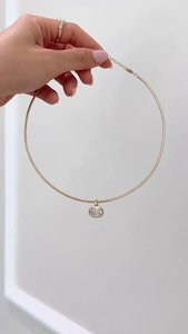 Collier manchette en diamant ovale de laboratoire 3 carats, certifié IGI E VS1, pendentif serti clos en or jaune 14 carats, collier ras-du-cou minimaliste en diamant - Product Image 2