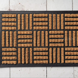 Tapis de porte extérieur moderne personnalisé Jucor, antidérapant avec support en PVC, logo personnalisé, design de bienvenue, épaisseur moyenne, fabriqué à la machine - Product Image 1