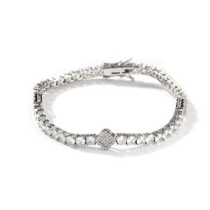 Pulsera de Moissanita Color Plata con Pavé Brillante Redondo, Brazalete Unisex Ajustable, Joyería Brillante para Uso Diario, Regalo Ideal - Product Image 3