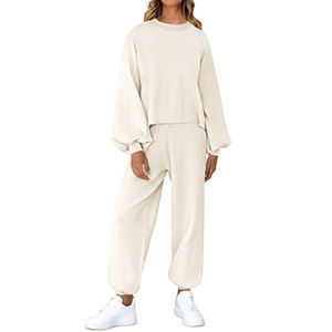 Conjunto Deportivo de Dos Piezas para Mujer, Estilo Moderno, con Logotipo Personalizado, Ropa Casual y Elegante, Conjunto Deportivo de Alta Calidad para Mujer - Product Image 3