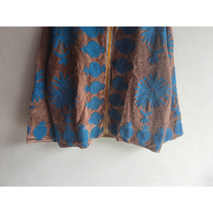Veste en coton jaune brodée à la main avec motif animalier, col montant, manches longues, fermeture éclair, vêtement d'extérieur pour femme, cadeau de printemps - Product Image 3