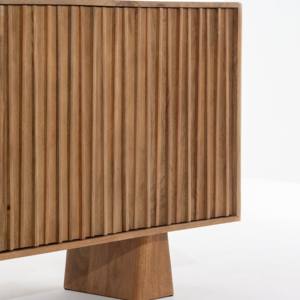 Buffet en bois à 4 portes Vandana Falcon Optima avec un rangement élégant et spacieux pour les intérieurs modernes - Product Image 3