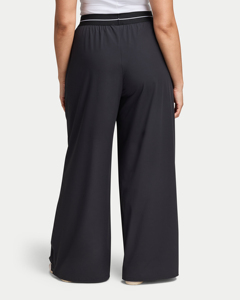 Pantalon de survêtement personnalisé taille haute à jambe large pour femme – Hiver, décontracté, style cargo avec poches, idéal pour la gym, le yoga, la détente et le quotidien - Product Image 3