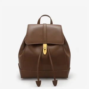 Mochila de cuero para mujer 2026, nuevo diseño, logotipo personalizado, bolso de moda, mochila de piel de vaca - Product Image 1