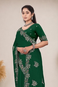 Sari en satin et mousseline de soie pour femme, personnalisable, style indien, broderie Swarovski, design Patola, style traditionnel, pour mariage, par Vexotrend - Product Image 4