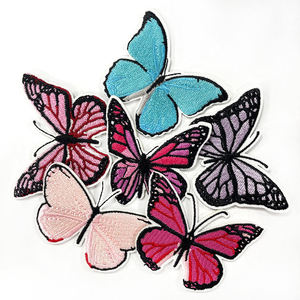 Patch brodé montagne avec badge auto-agrippant, conception de logo personnalisée pour activités de plein air, pour vestes, sacs à dos, chapeaux, OEM ODM à coudre - Product Image 6