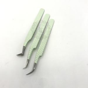 แหนบขนตาปลอมสำหรับมืออาชีพสินค้ามาใหม่คีมหนีบขนตาสีเขียวเคลือบผงสีเงิน - Product Image 2