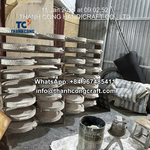 Lujosa bandeja ecológica de nácar con asas hecha a mano en Vietnam, apta para alimentos para uso doméstico y en restaurantes - Product Image 4