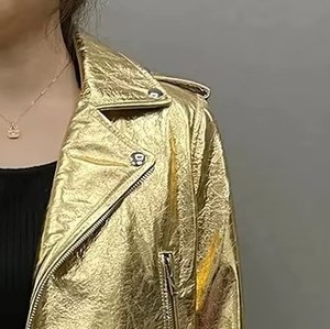Veste en cuir imprimée Python personnalisée pour femme, cuir véritable de luxe, service d'échantillons OEM ODM disponible - Product Image 3