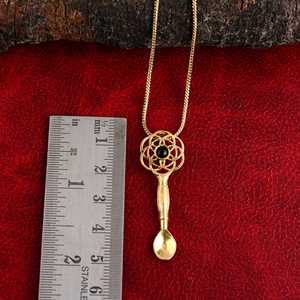 Pendentif cuillère plaqué or avec pierre d'onyx, collier vintage en alliage, bijoux de mode unisexe - Product Image 5