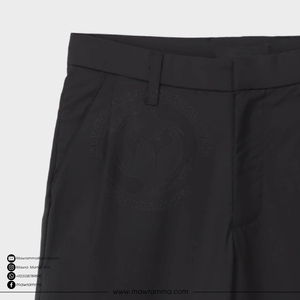 Pantalon formel plissé noir pour homme, taille haute, coupe droite, tissé, poids moyen, fermeture boutonnée, style pantalon unisexe - Product Image 3