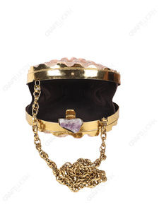 Pochette rose en coquille de coquillage avec fermoir en cristal d'améthyste, forme éventail naturelle, sac de soirée de luxe pour mariée et resort, export OEM - Product Image 6