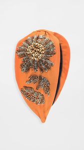 Magnifique bandeau brodé à la main avec perles décoratives pour des coiffures élégantes - Product Image 6
