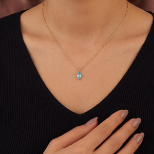 Collier pendentif en topaze bleue taille marquise 0,4 ct, monture closée en or massif 18 carats, bijoux minimalistes pour femme, à porter au quotidien - Product Image 5