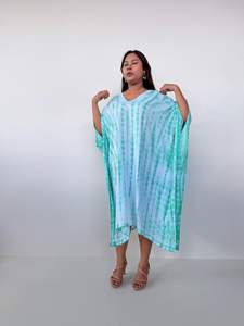 Robe kaftan midi blanche FR 29, tunique, vêtements de plage, vêtements de resort - Product Image 3