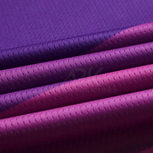 Uniforme de Baloncesto Reversible Hecho en Pakistán, Uniforme de Baloncesto Personalizado a Bajo Precio - Product Image 6