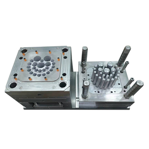 Piezas de plástico moldeadas por inyección personalizadas - Molde de múltiples orificios - Product Image 5