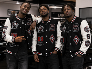 เสื้อแจ็คเก็ตเบสบอลแบบ Varsity Letterman สีดำขาวสำหรับผู้ชาย พร้อมป้ายปักแบบ OEM ODM - Product Image 5