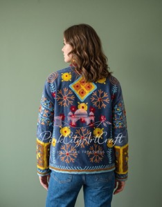 Morvi Fab 2026 # 54 Nuevas Chaquetas de Terciopelo Suzani para Mujer |   Chaqueta Azul Marino con Bordado Floral |   Venta al por mayor - Product Image 6