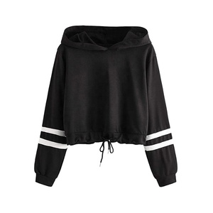 Top Tendance Femmes Solide Noir Crop Top À Capuche avec Ligne Blanche Sublimation Impression Long Pull avec Capuche pour L'hiver Bas quantité minimale de commande - Product Image 1