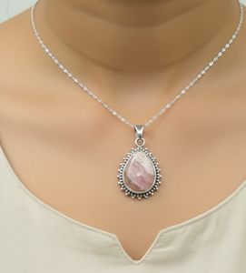 Pendentif en rhodochrosite naturelle, argent sterling 925, forme goutte d'eau, fait main, style vintage bohème, bijou en cristal de guérison, cadeau pour elle - Product Image 2