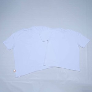 Camiseta Blanca de Manga Corta para Hombre, Cuello Redondo, 100% Algodón Jersey, Corte Regular, Color Sólido, Logotipo en la Manga Izquierda, Venta al Por Mayor - Product Image 5
