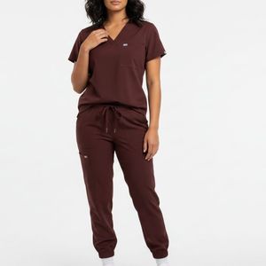 Woven Medical Uniform <b>Set</b> for Nurses Short Sleeve Hospital Scrubs with Custom Branding High Quality Scrub Suits OEM - Product Image 3