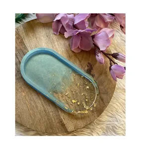 Plateau rond décoratif en résine avec logo personnalisé Matériau durable de la plus haute qualité pour les hôtels et les restaurants pour les repas - Product Image 3