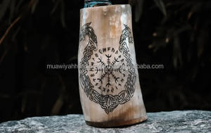 Taza de Cerveza de Cuerno de Buey de la Mejor Calidad, Taza de Cerveza de Cuerno de Buey Tallada a Mano, Grabado, Taza de Cuerno Vikinga Natural para Beber a Bajo MOQ - Product Image 5