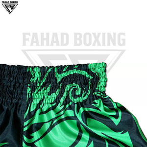 Shorts de boxe et d'arts martiaux imprimés noir et vert, 100 % polyester, shorts de combat, shorts de Muay Thai les plus vendus - Product Image 4
