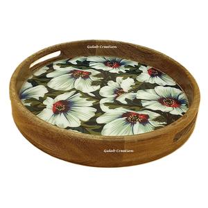 Plateau de service artisanal en bois et en résine Ocean Beach avec art époxy Wave pour décoration intérieure côtière, cuisine et utilisation de cadeaux - Product Image 2