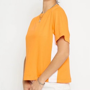 เสื้อยืดพิมพ์ลายโพลีเอสเตอร์คุณภาพส่งออก OEM ODM สำหรับผู้หญิง ปักลาย ขายส่ง เสื้อยืดโอเวอร์ไซส์สีส้มตามสั่ง - Product Image 2