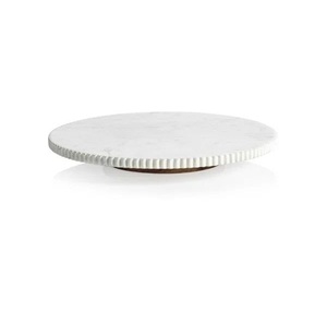 Plateau tournant Lazy Susan en marbre blanc avec bord cannelé, plateau de service rond rotatif pour table à manger, cuisine et réceptions de luxe - Product Image 1